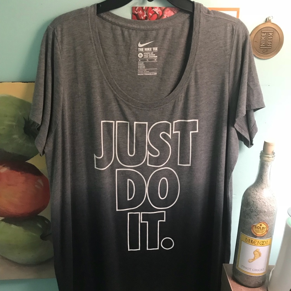 Nike t-shirt